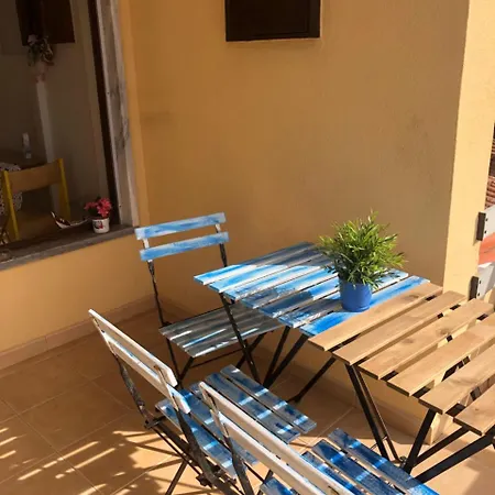 Casas Da Casa Amarela